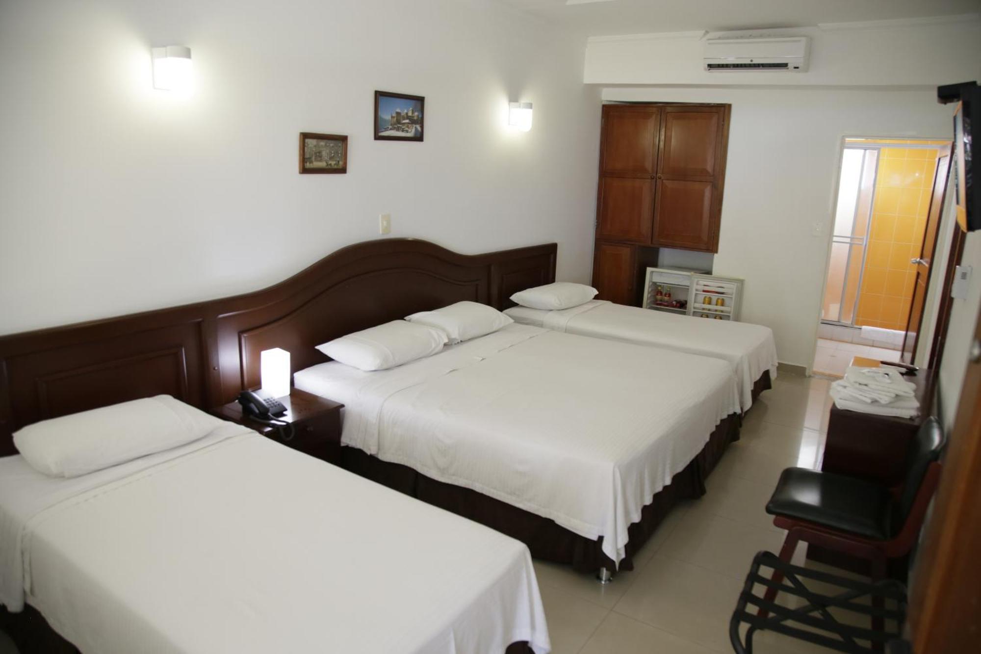 Hotel Los Puentes Comfacundi Girardot Εξωτερικό φωτογραφία